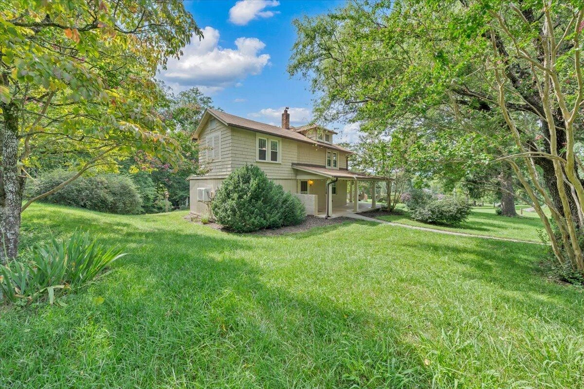 6907 Dawnwood RD - Photo 52