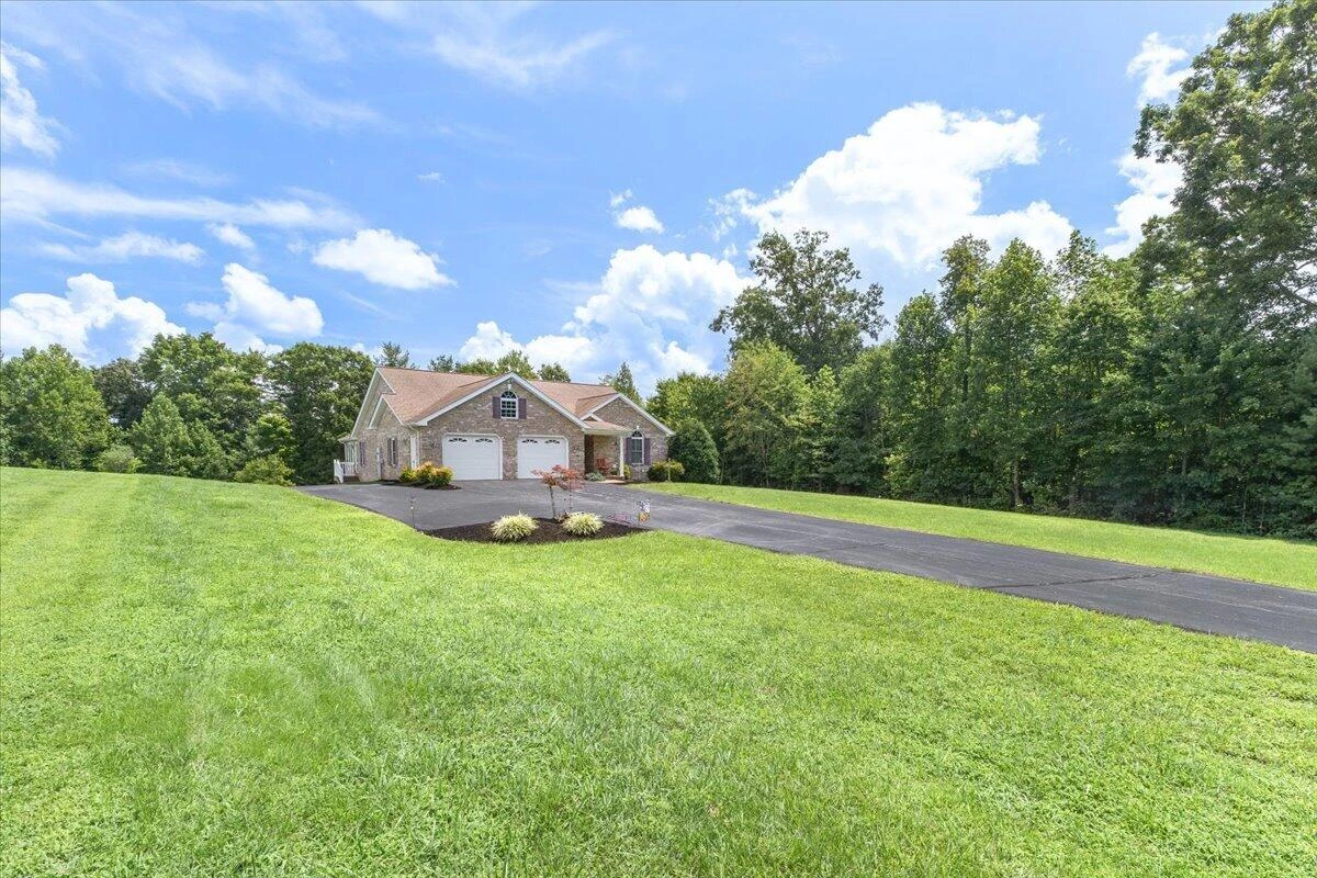 98 Shanleys Loop - Photo 3