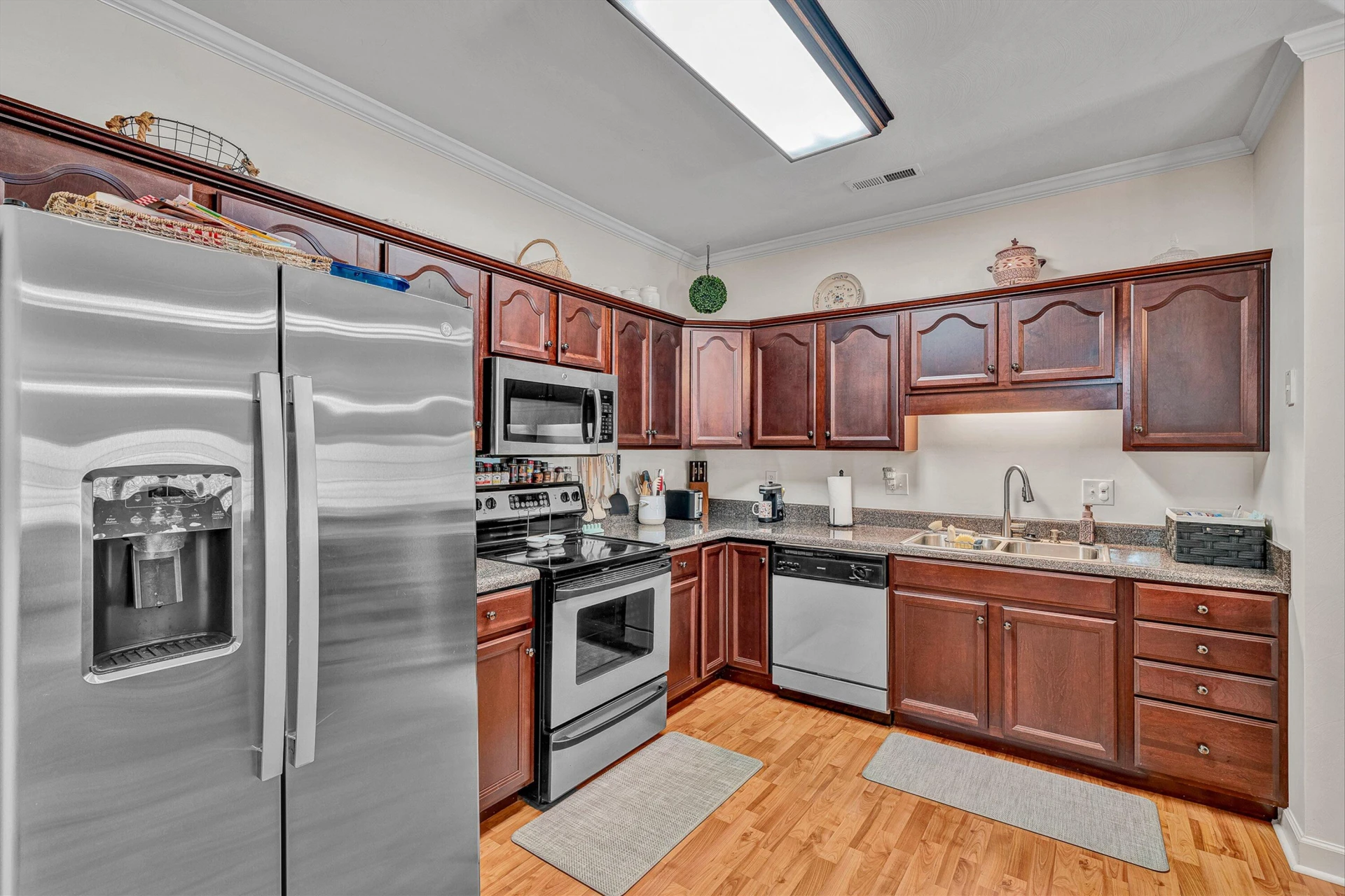 2505 Feather Garden CIR - Photo 6