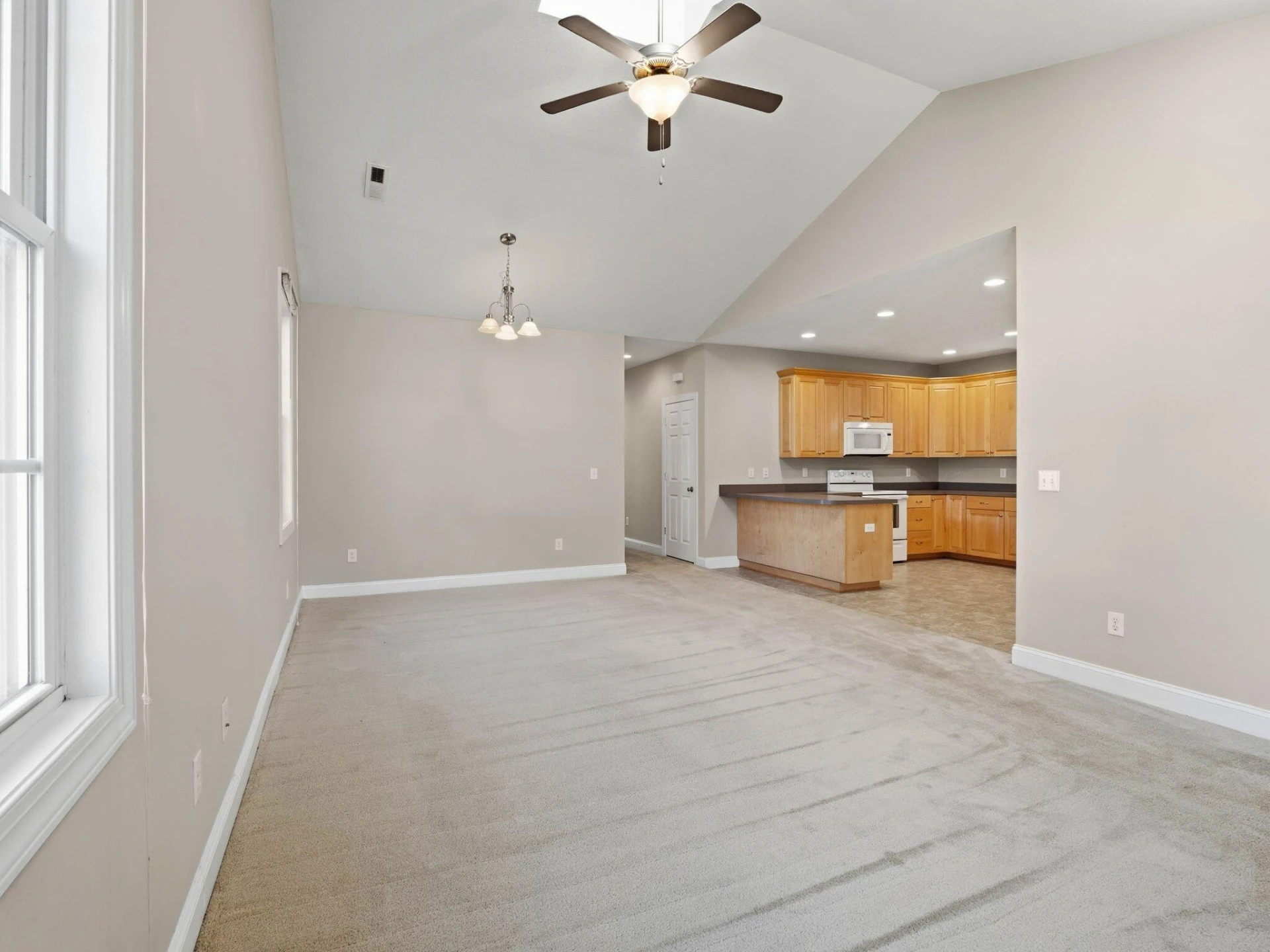 19 Hunters Valley LN - Photo 4