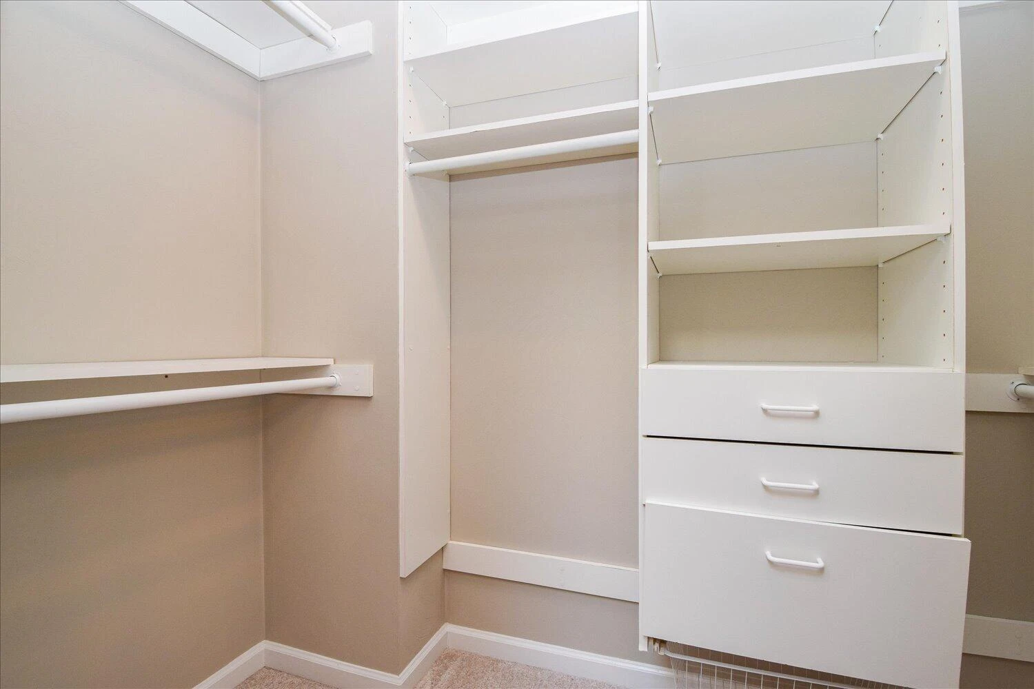 3598 Grandin RD SW - Photo 16
