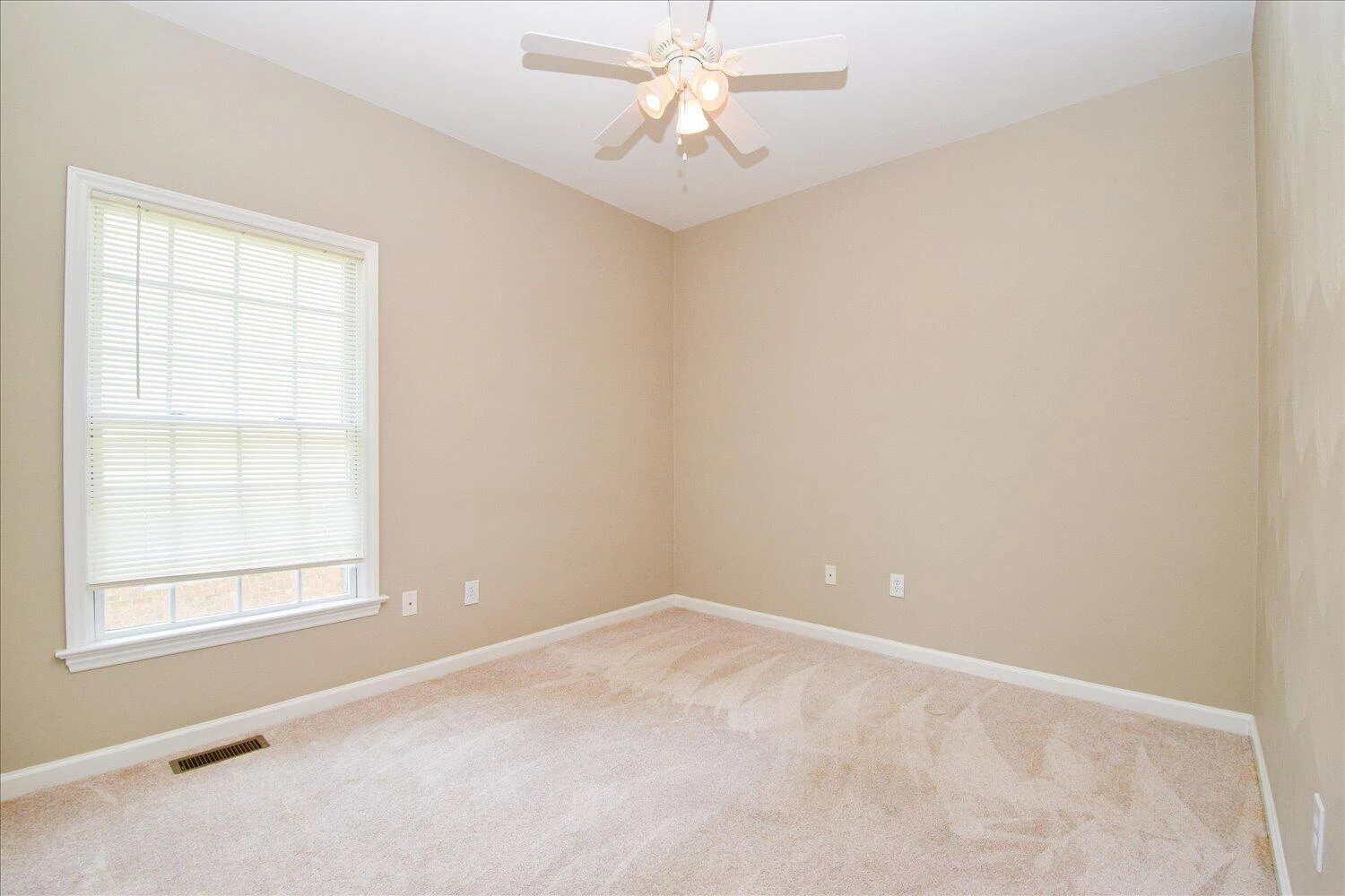 3598 Grandin RD SW - Photo 17