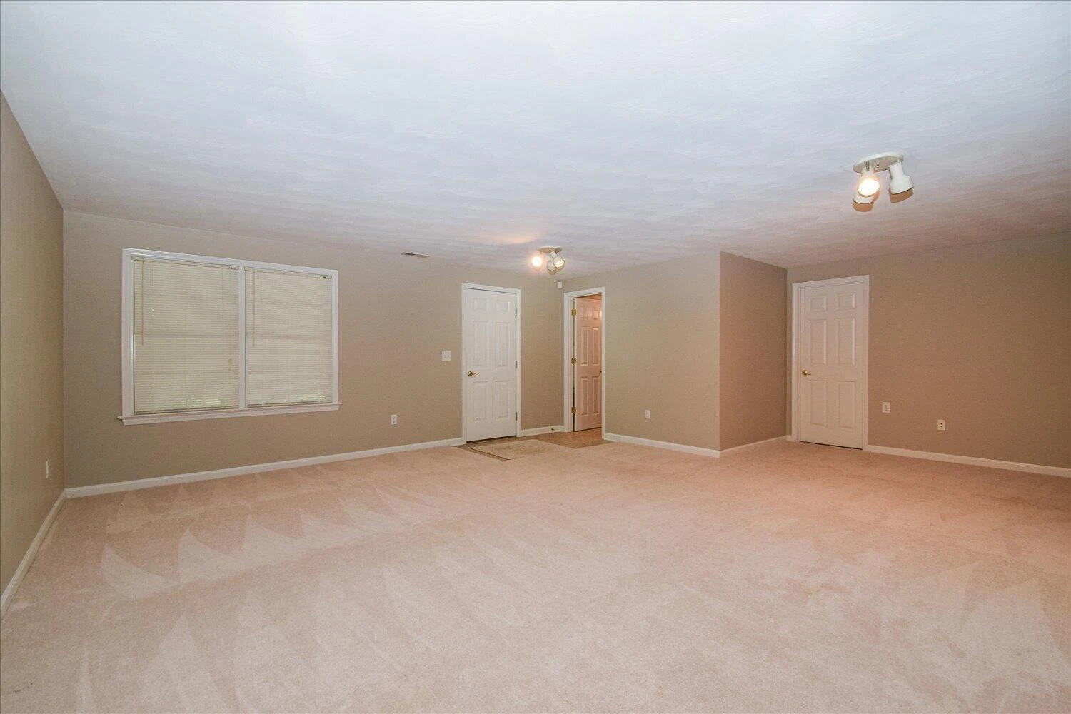 3598 Grandin RD SW - Photo 21
