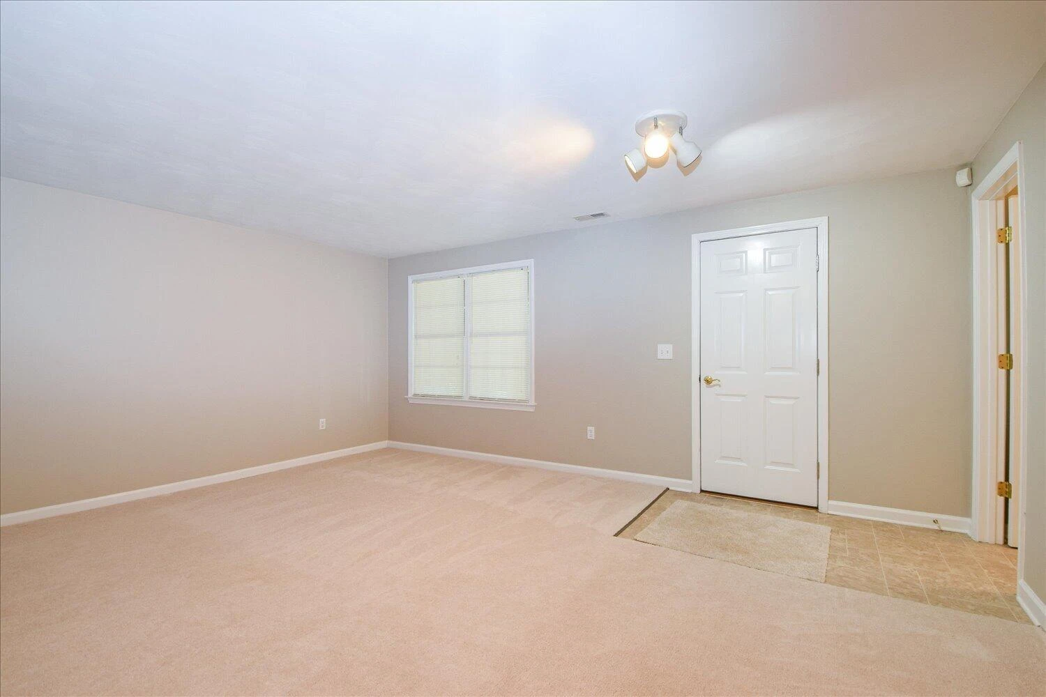 3598 Grandin RD SW - Photo 22