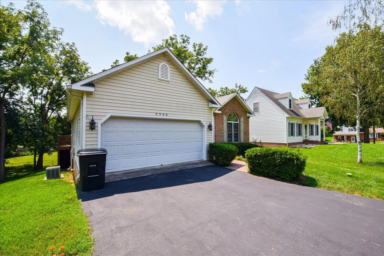 3598 Grandin RD SW - Photo 26