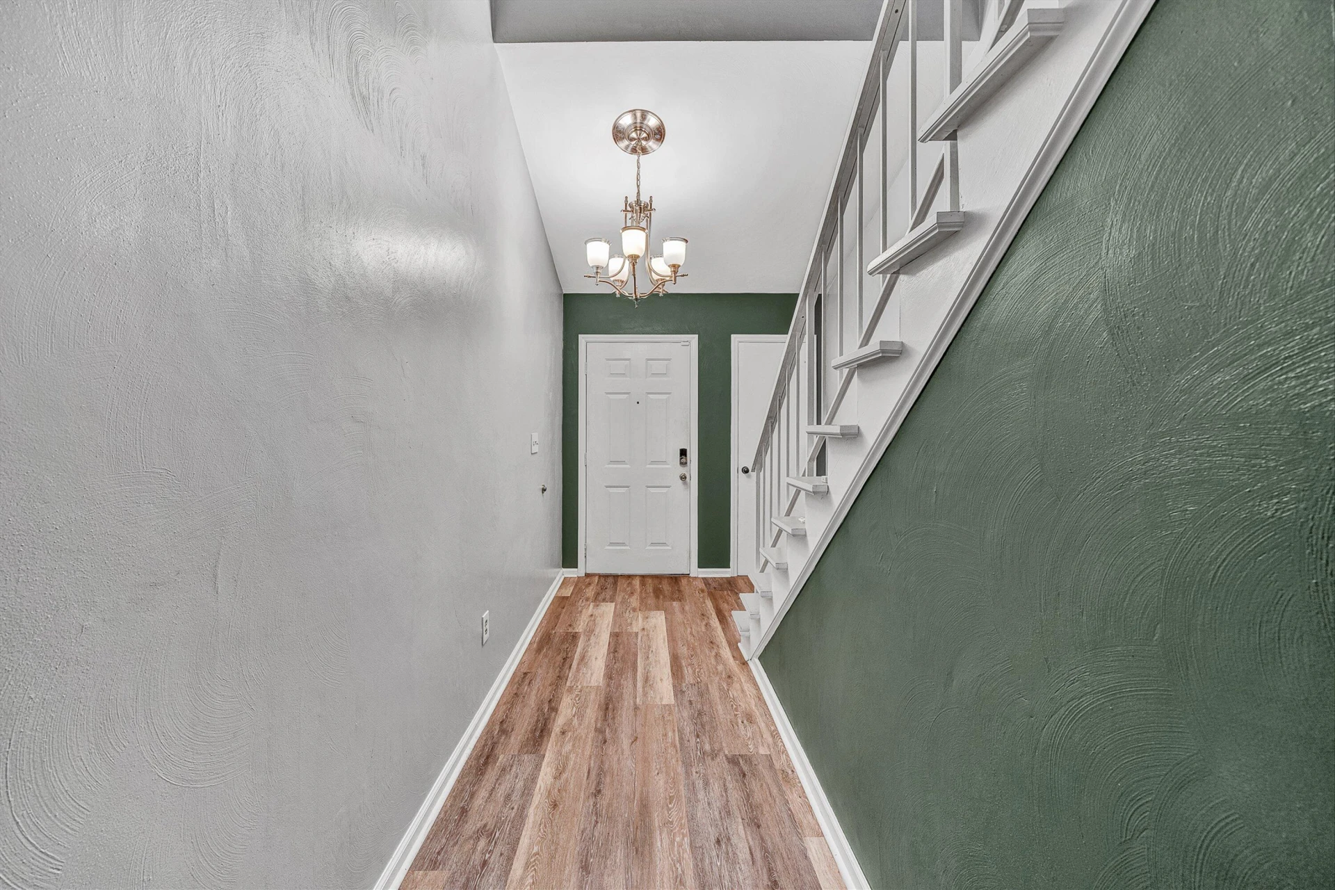 7218 Red Cedar CIR - Photo 4