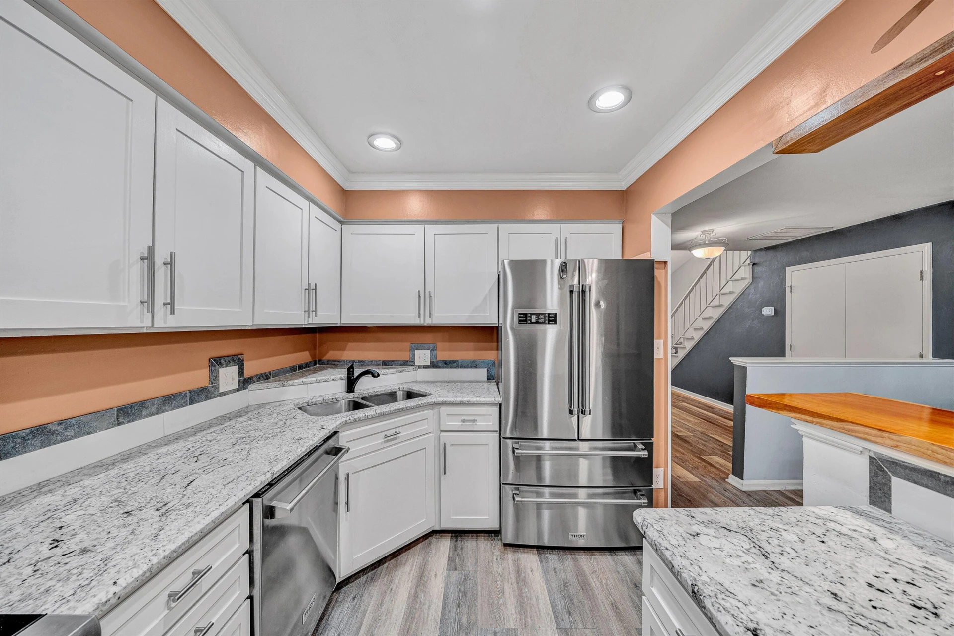 7218 Red Cedar CIR - Photo 6