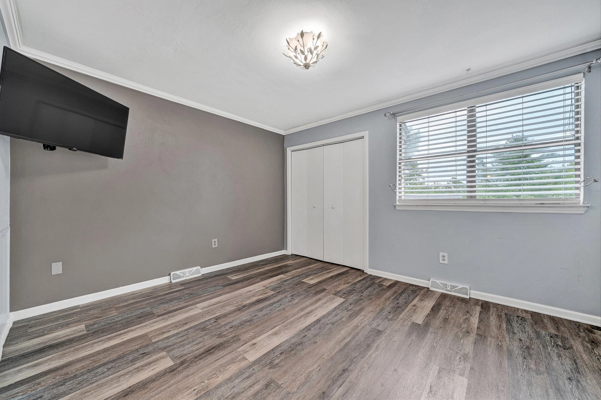 7218 Red Cedar CIR - Photo 15