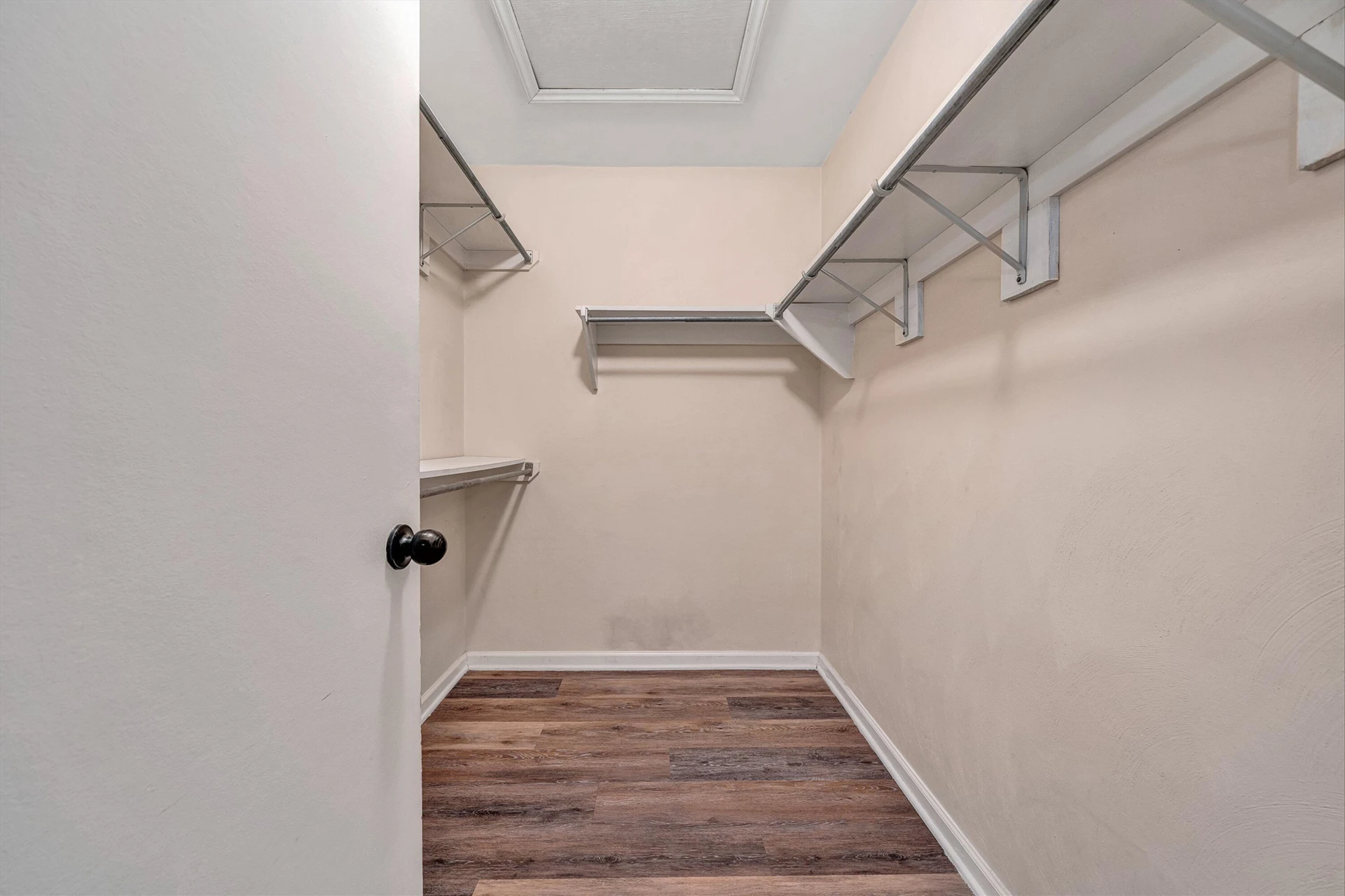 7218 Red Cedar CIR - Photo 21