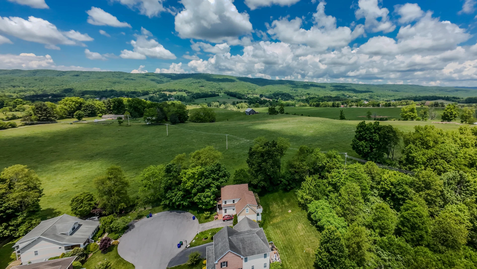 1801 Toms Creek RD - Photo 32