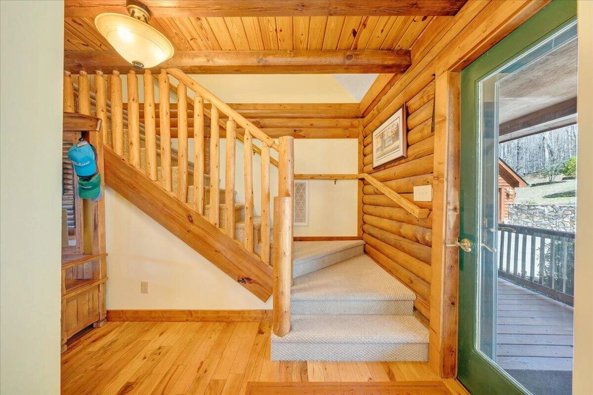 239 Blackwater Landing DR - Photo 4