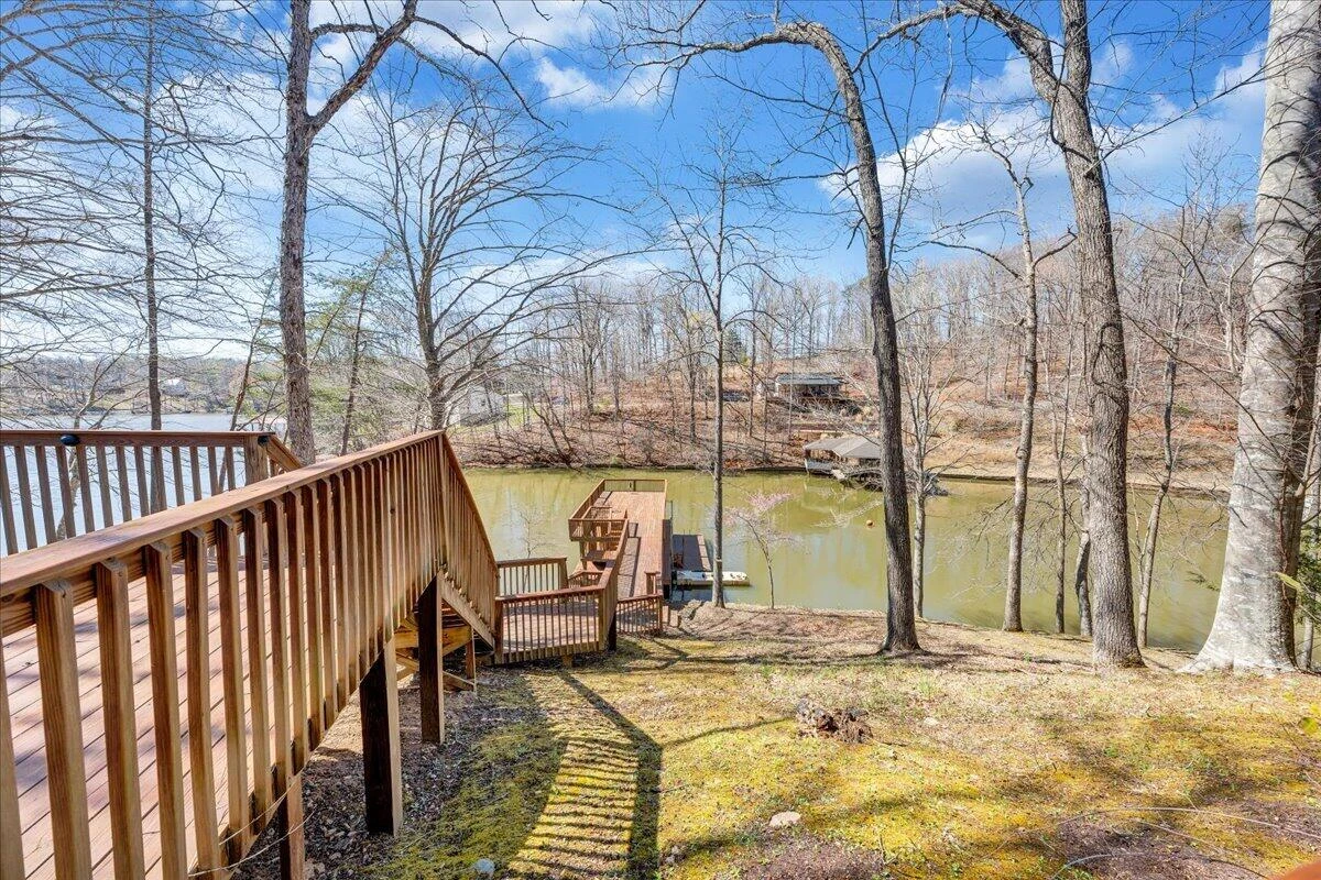 239 Blackwater Landing DR - Photo 46