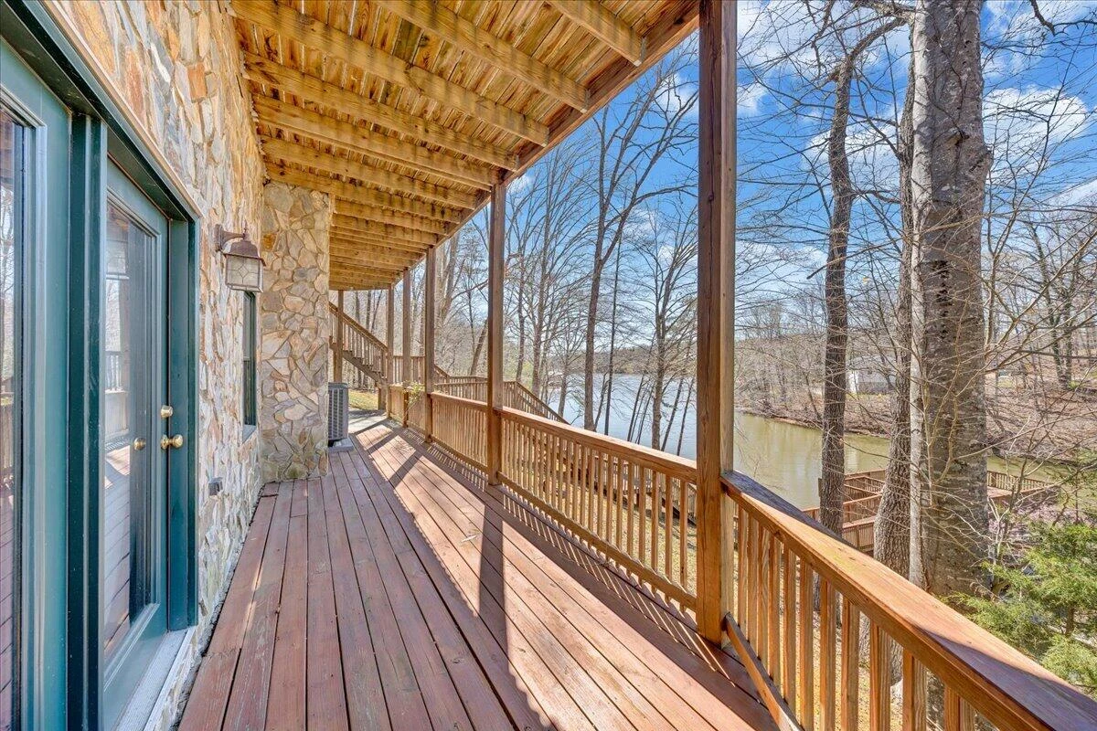 239 Blackwater Landing DR - Photo 48