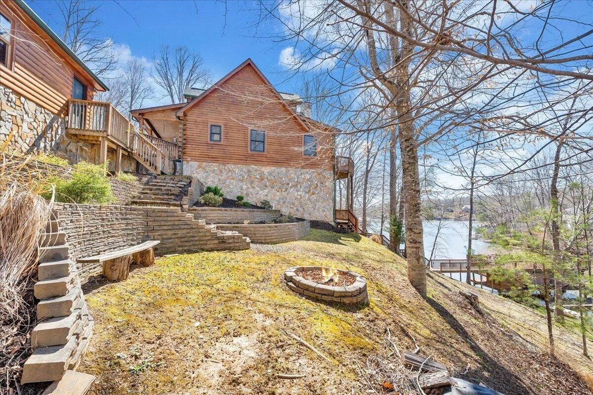 239 Blackwater Landing DR - Photo 50