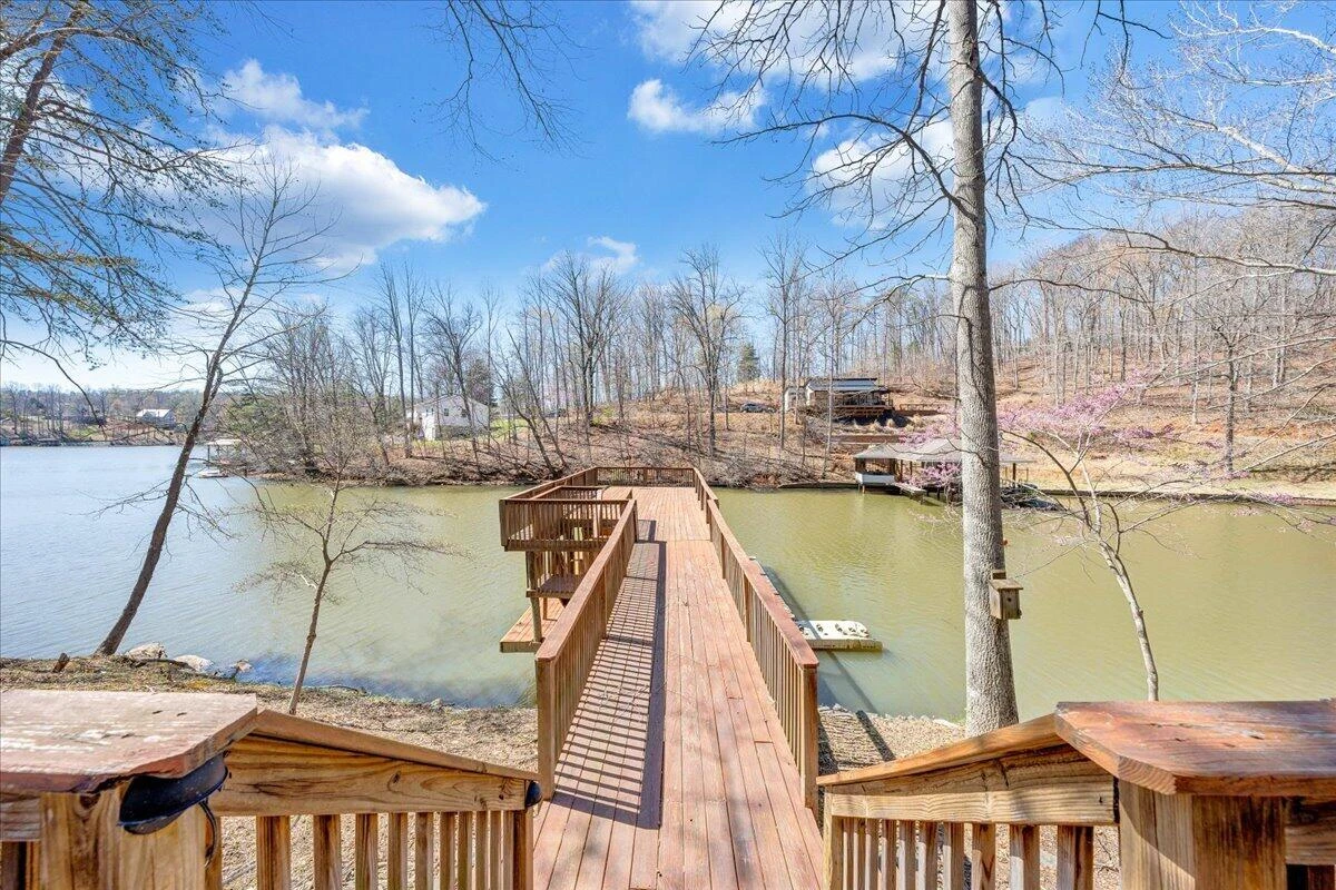 239 Blackwater Landing DR - Photo 60