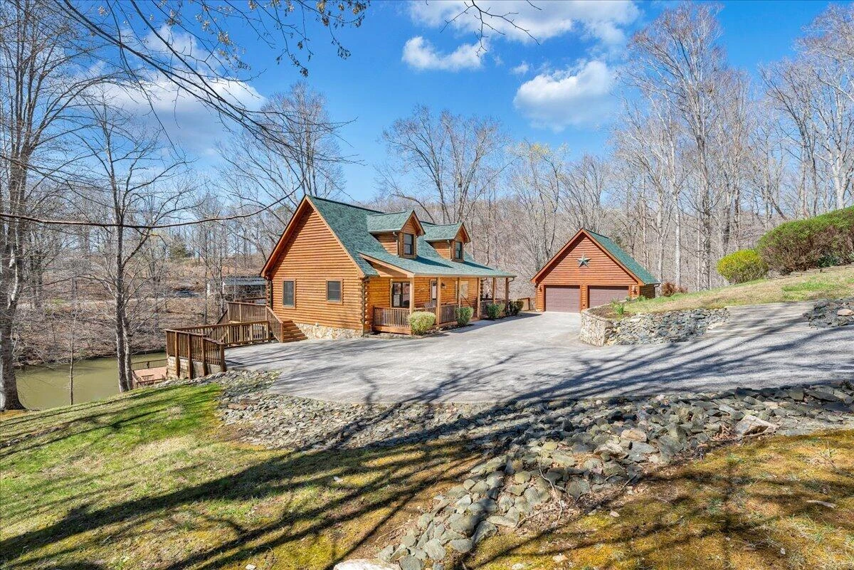 239 Blackwater Landing DR - Photo 65