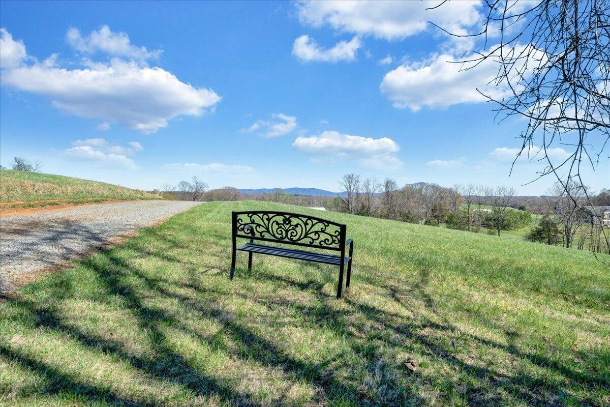 239 Blackwater Landing DR - Photo 69