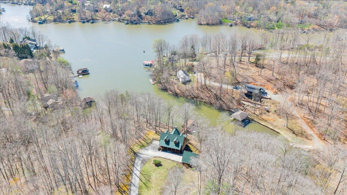 239 Blackwater Landing DR - Photo 75