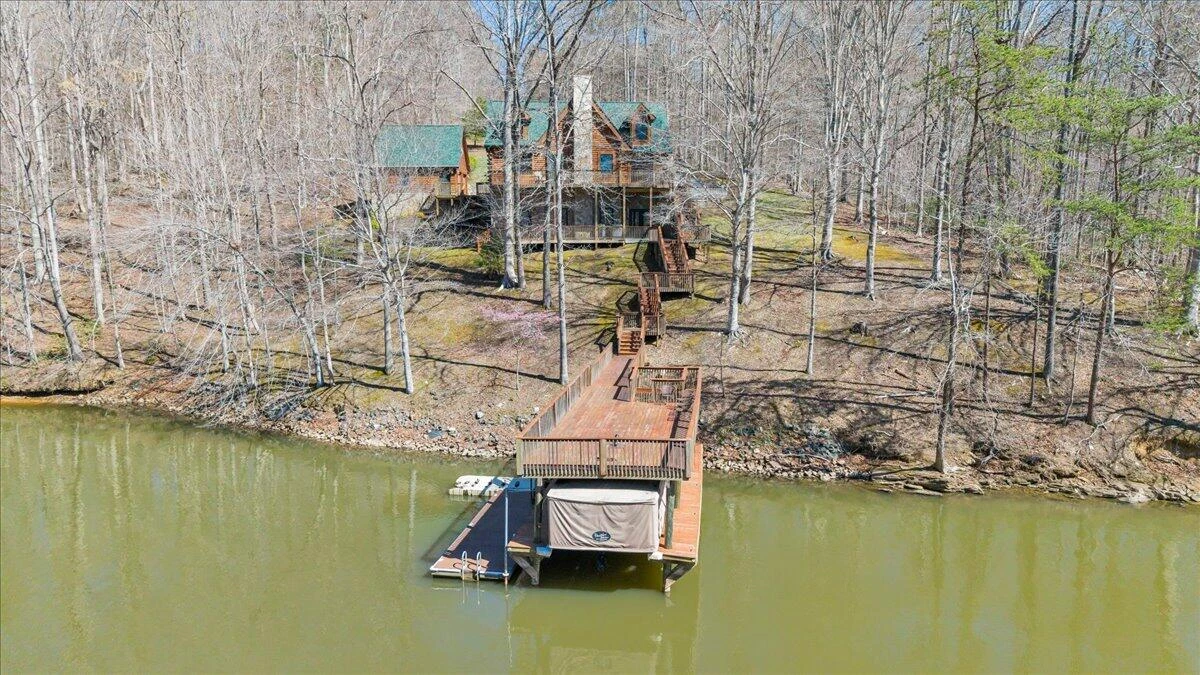 239 Blackwater Landing DR - Photo 100