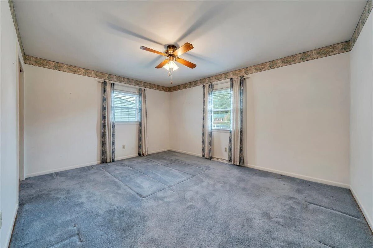 3917 Delavan ST - Photo 16
