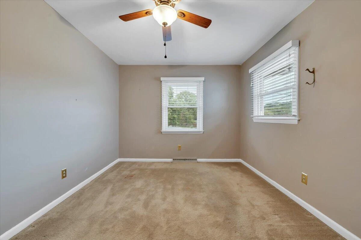 3917 Delavan ST - Photo 17