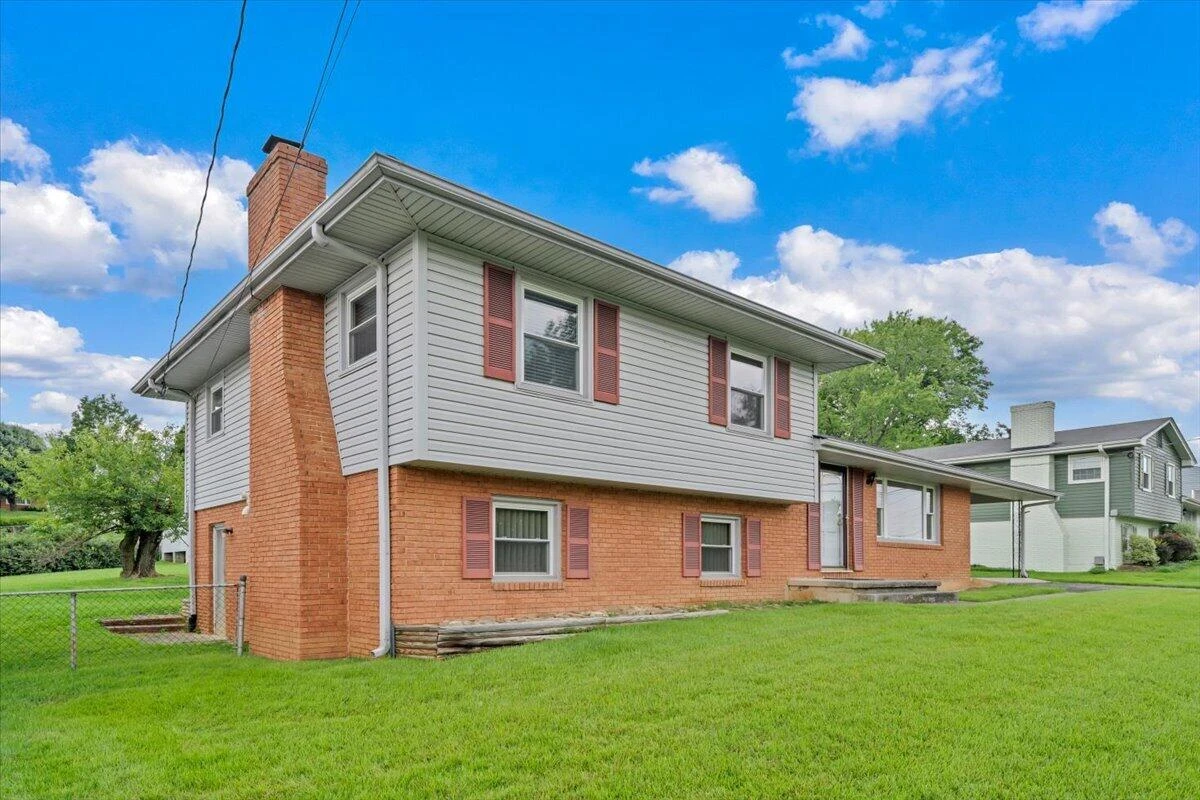 3917 Delavan ST - Photo 26