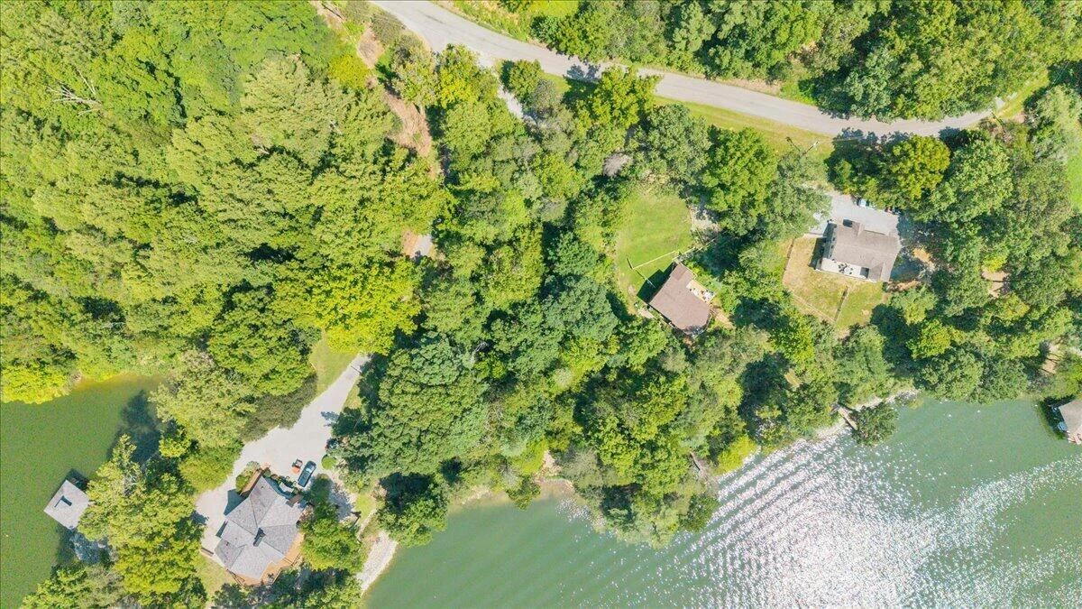 6325 Horseshoe Bend RD - Photo 9