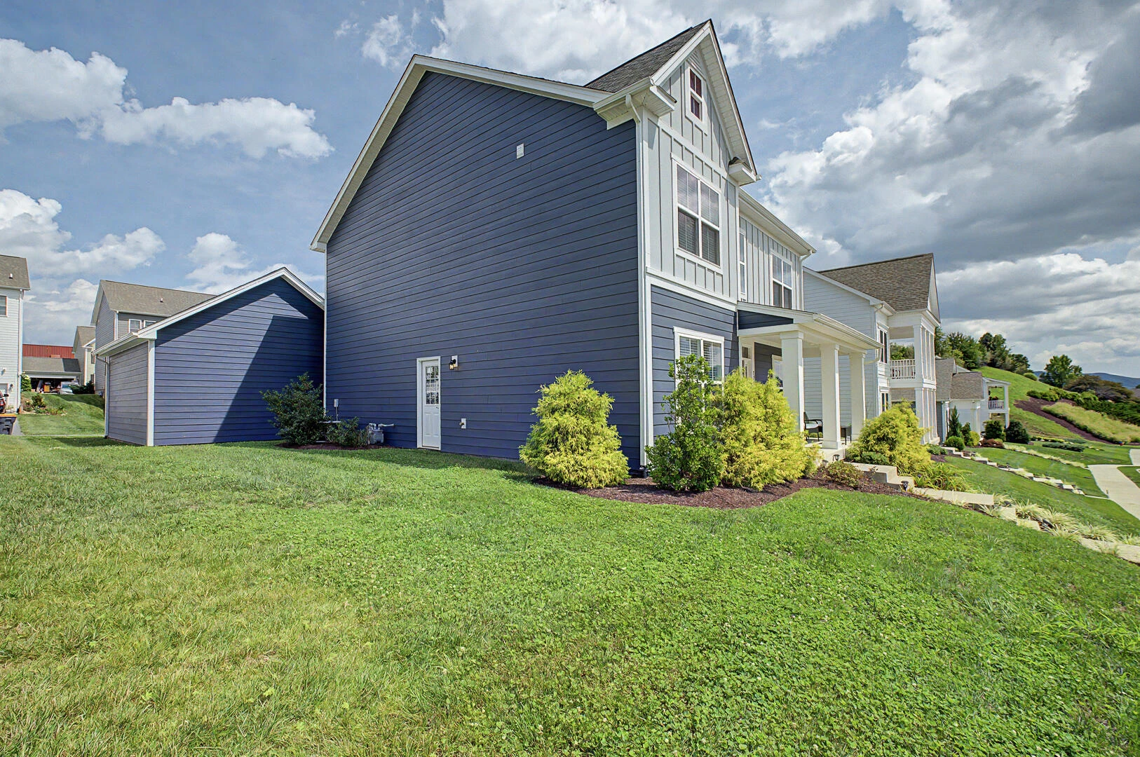 234 River Birch AVE - Photo 4