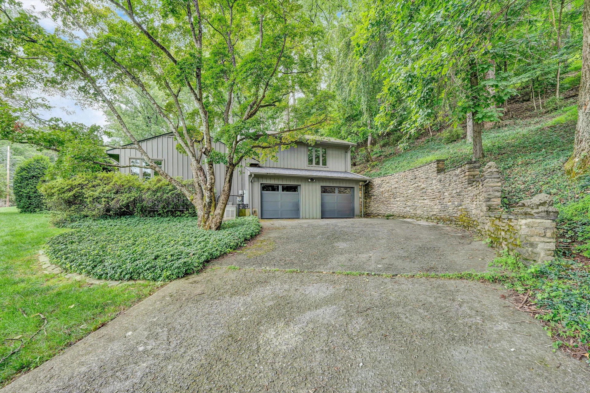 3203 Peakwood DR SW - Photo 4