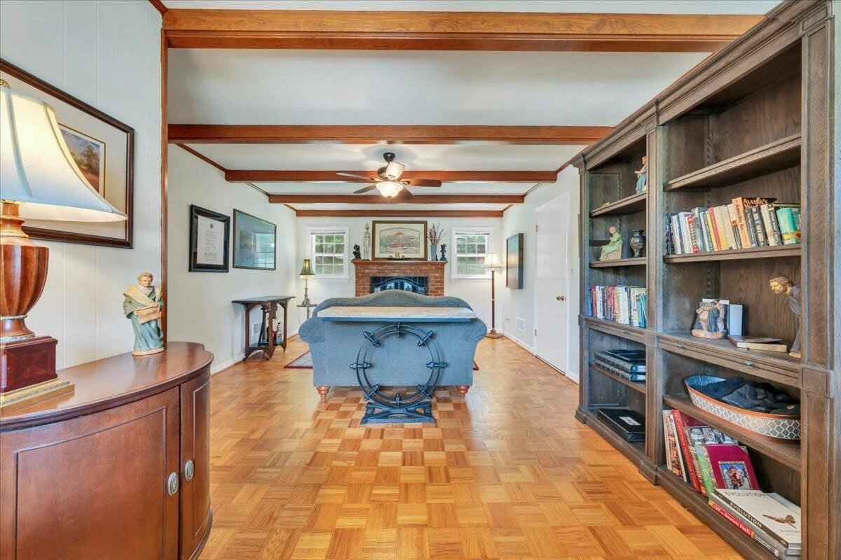 2637 Willowlawn ST - Photo 22