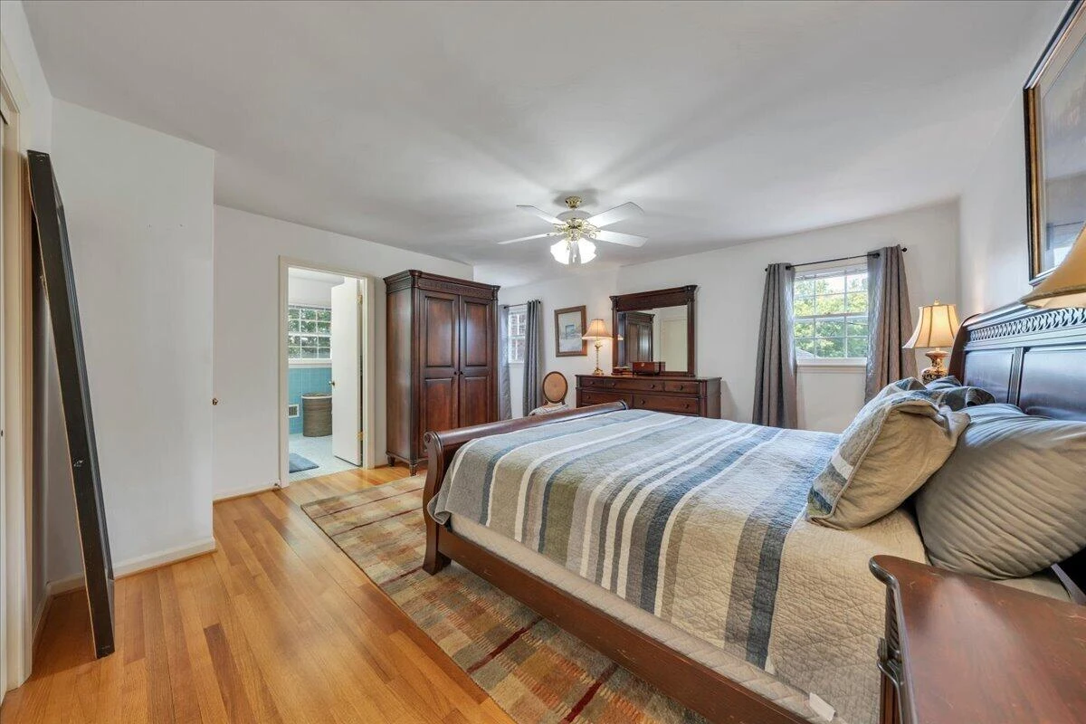 2637 Willowlawn ST - Photo 30