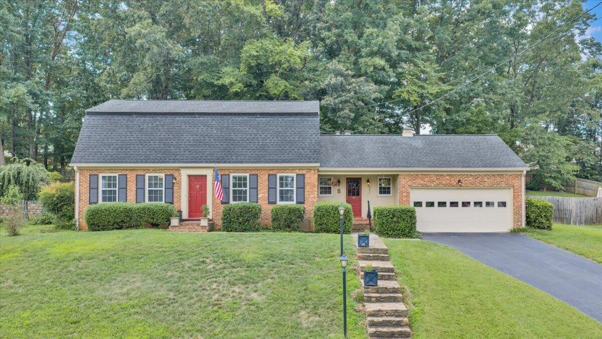 2637 Willowlawn ST - Photo 44