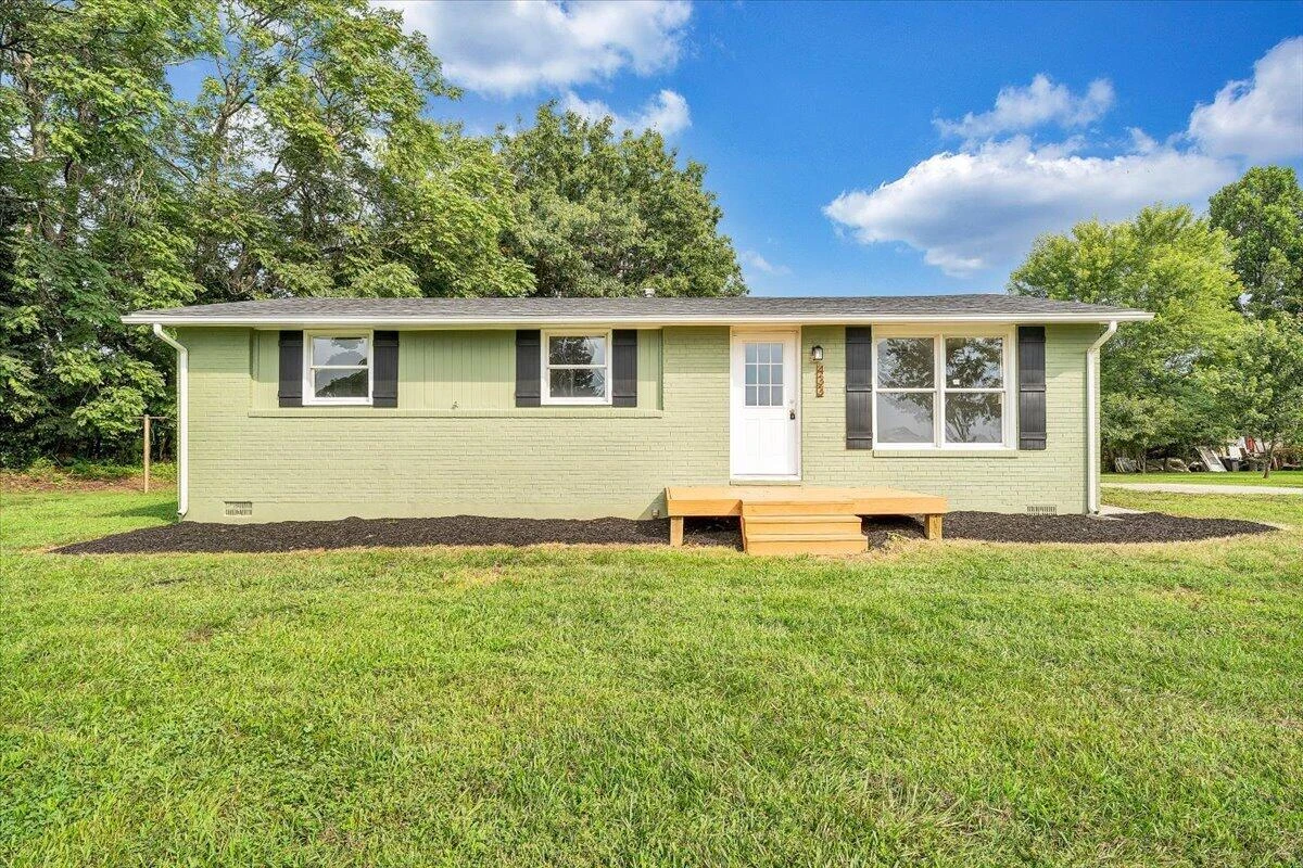 433 Kent RD - Photo 2