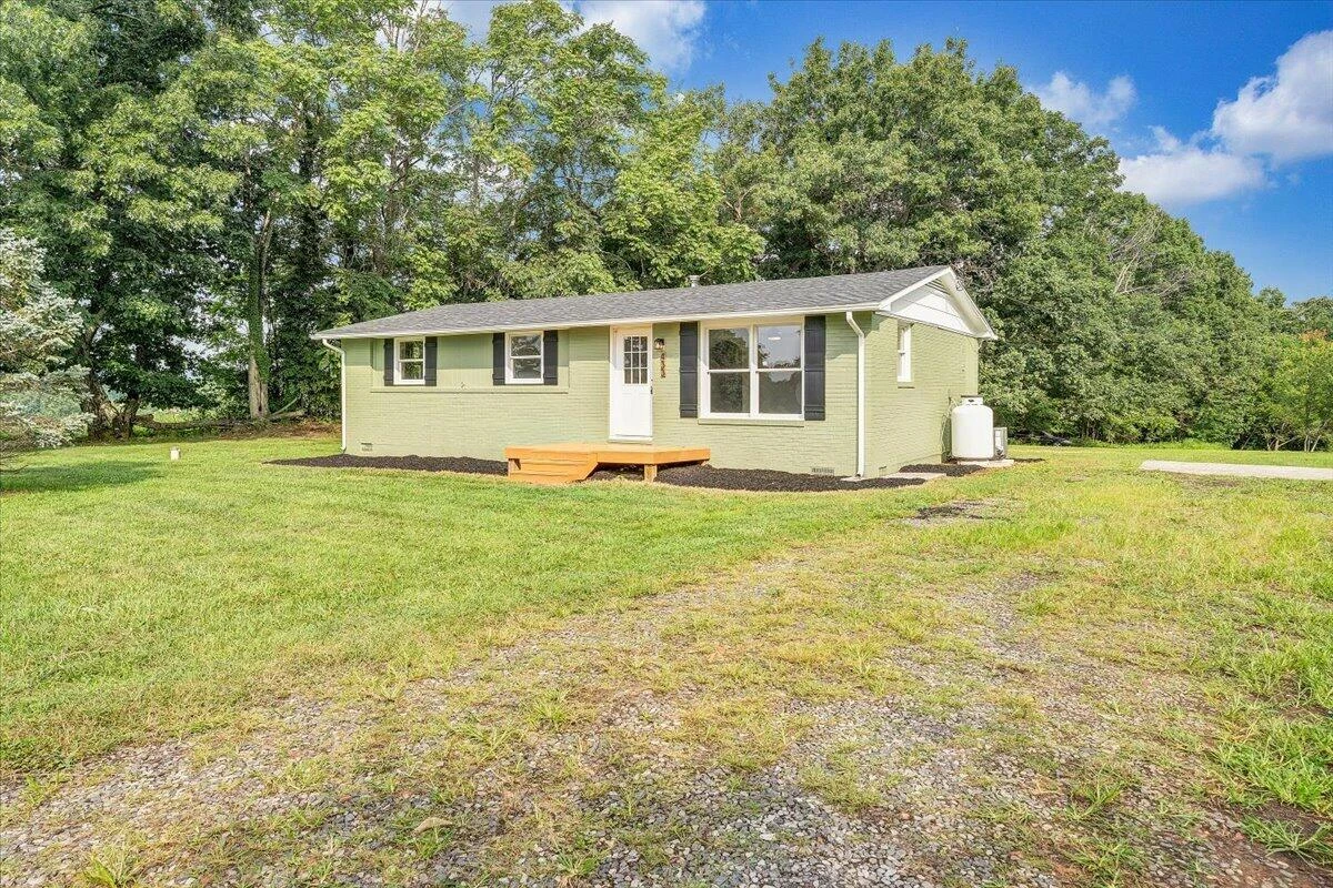 433 Kent RD - Photo 4