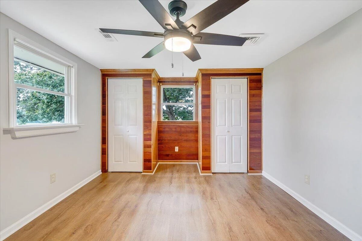 433 Kent RD - Photo 18