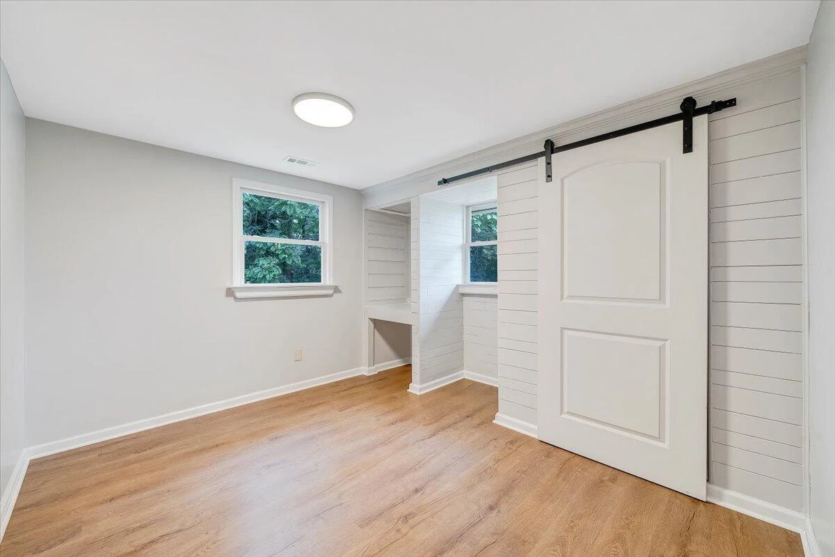 433 Kent RD - Photo 19