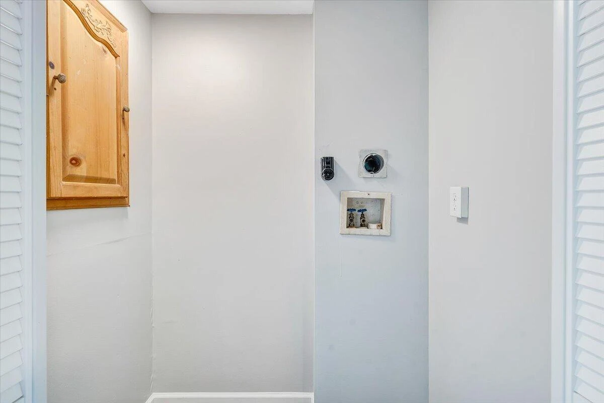 433 Kent RD - Photo 24