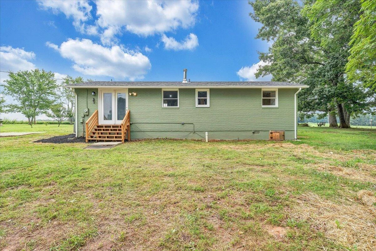 433 Kent RD - Photo 32