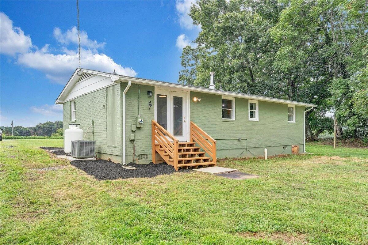 433 Kent RD - Photo 33