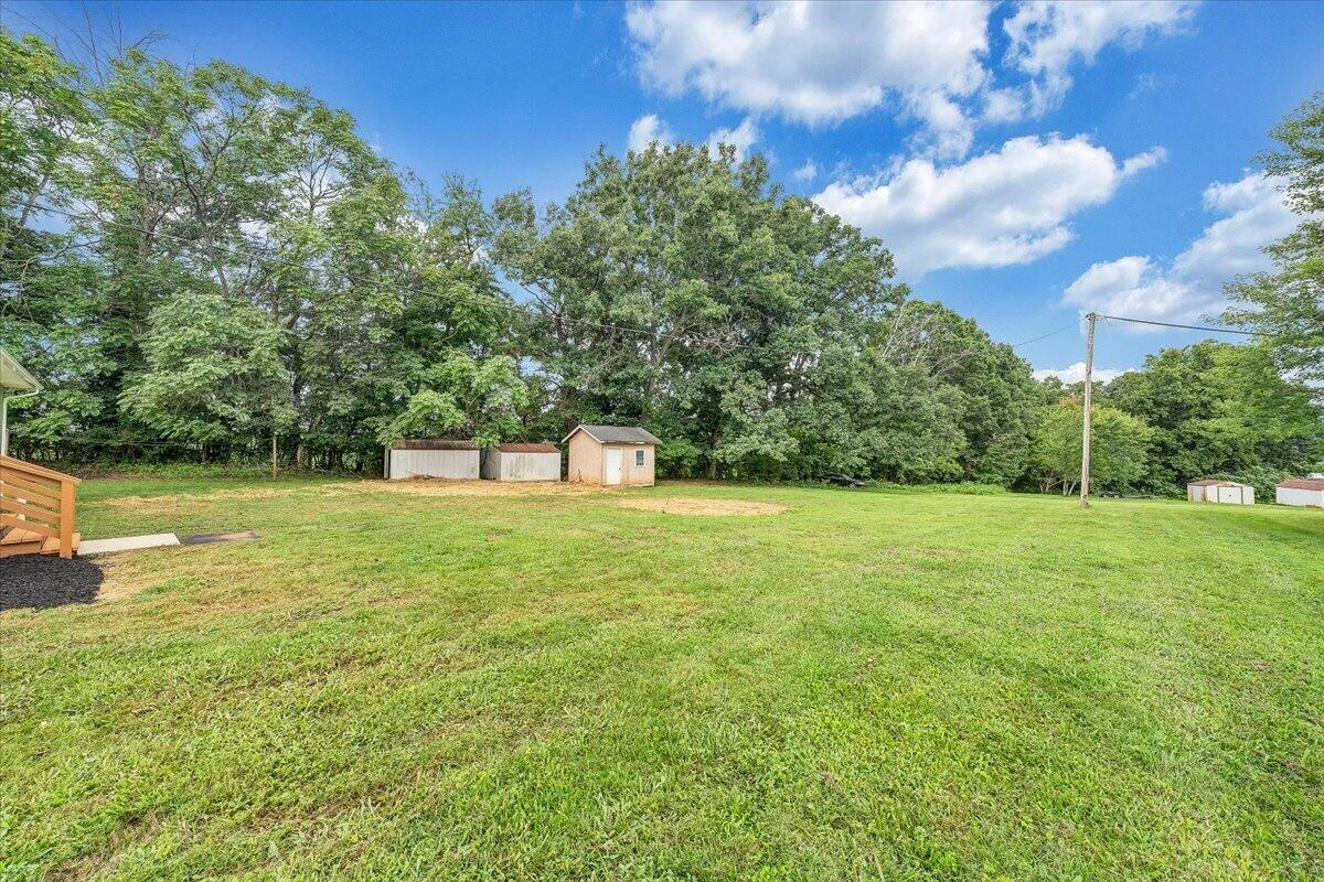 433 Kent RD - Photo 34
