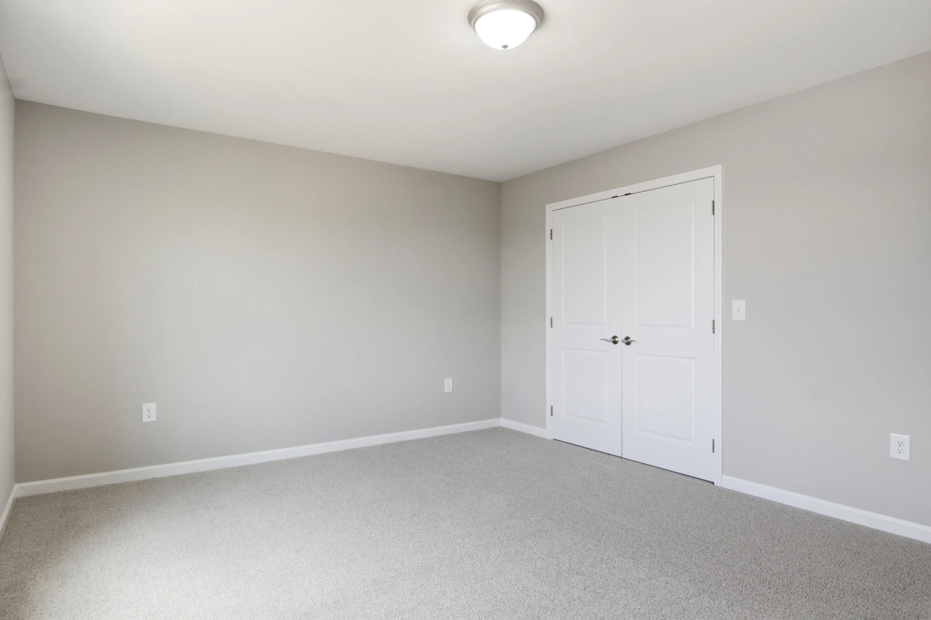 5255 Country Meadow DR - Photo 32