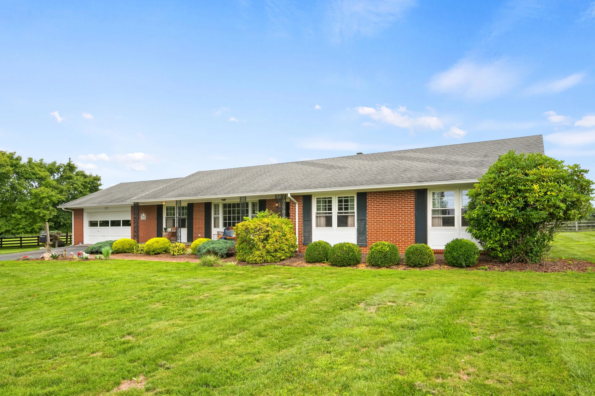 447 Long Level RD SW - Photo 2