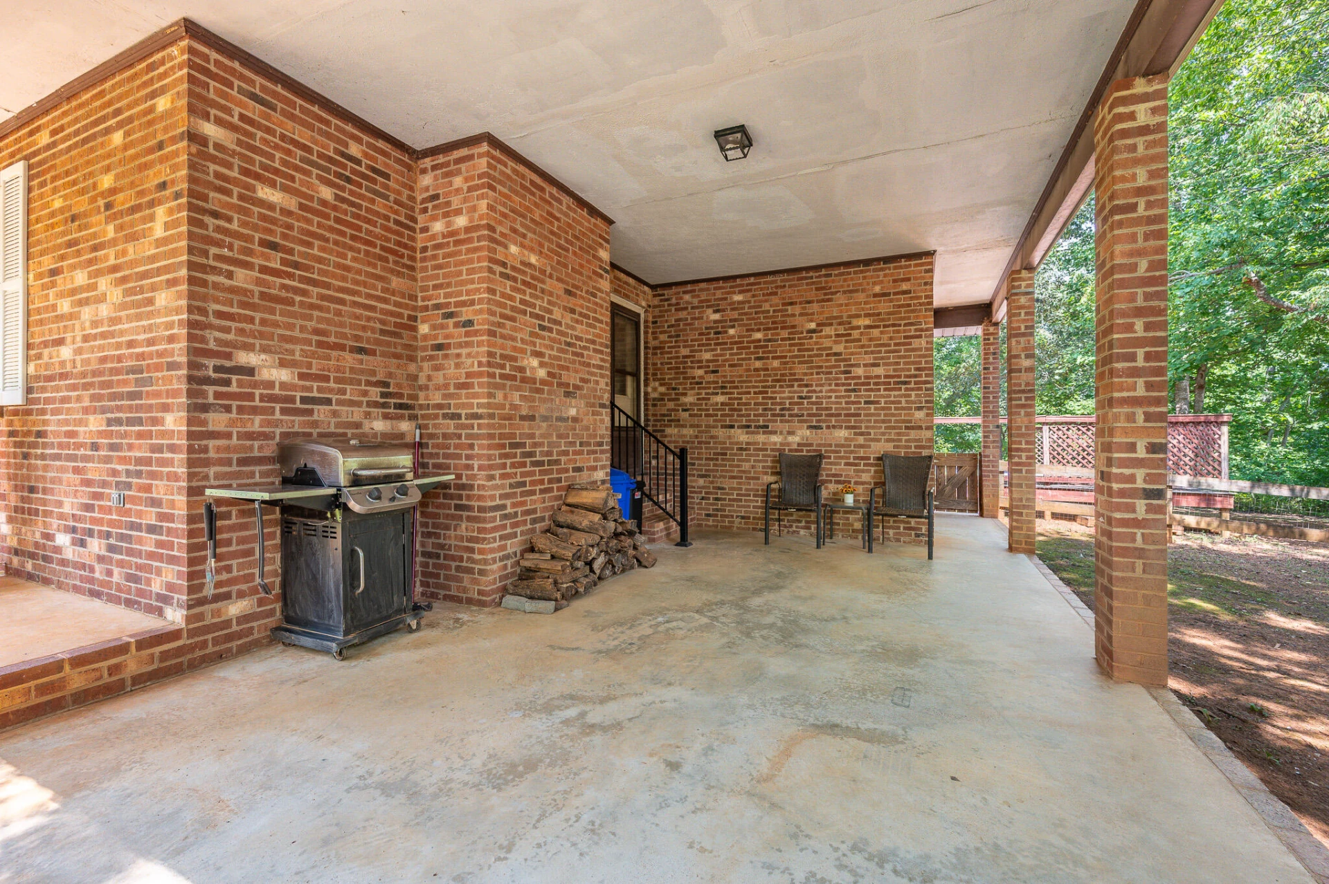 214 Leatherwood PL - Photo 4
