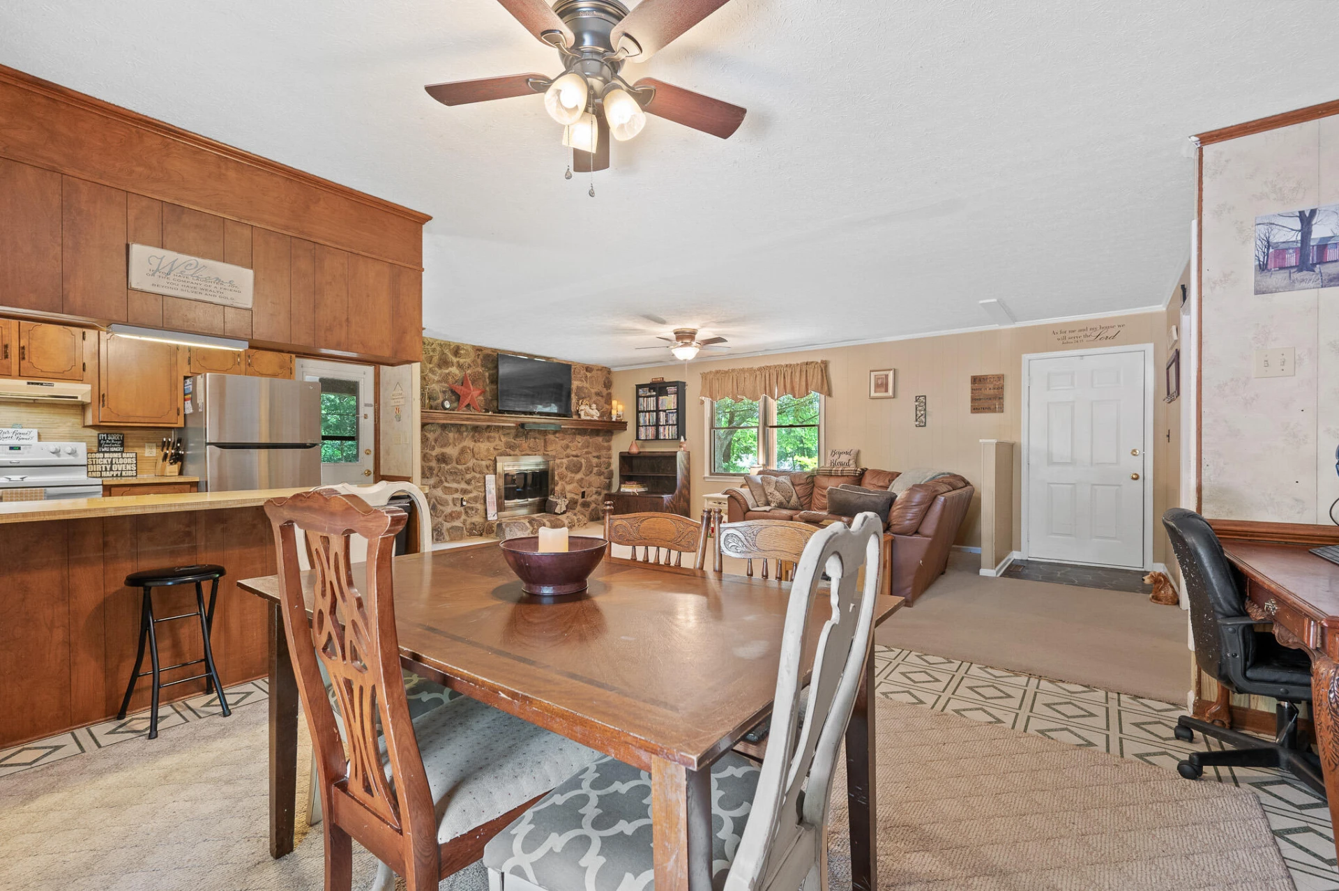 214 Leatherwood PL - Photo 15