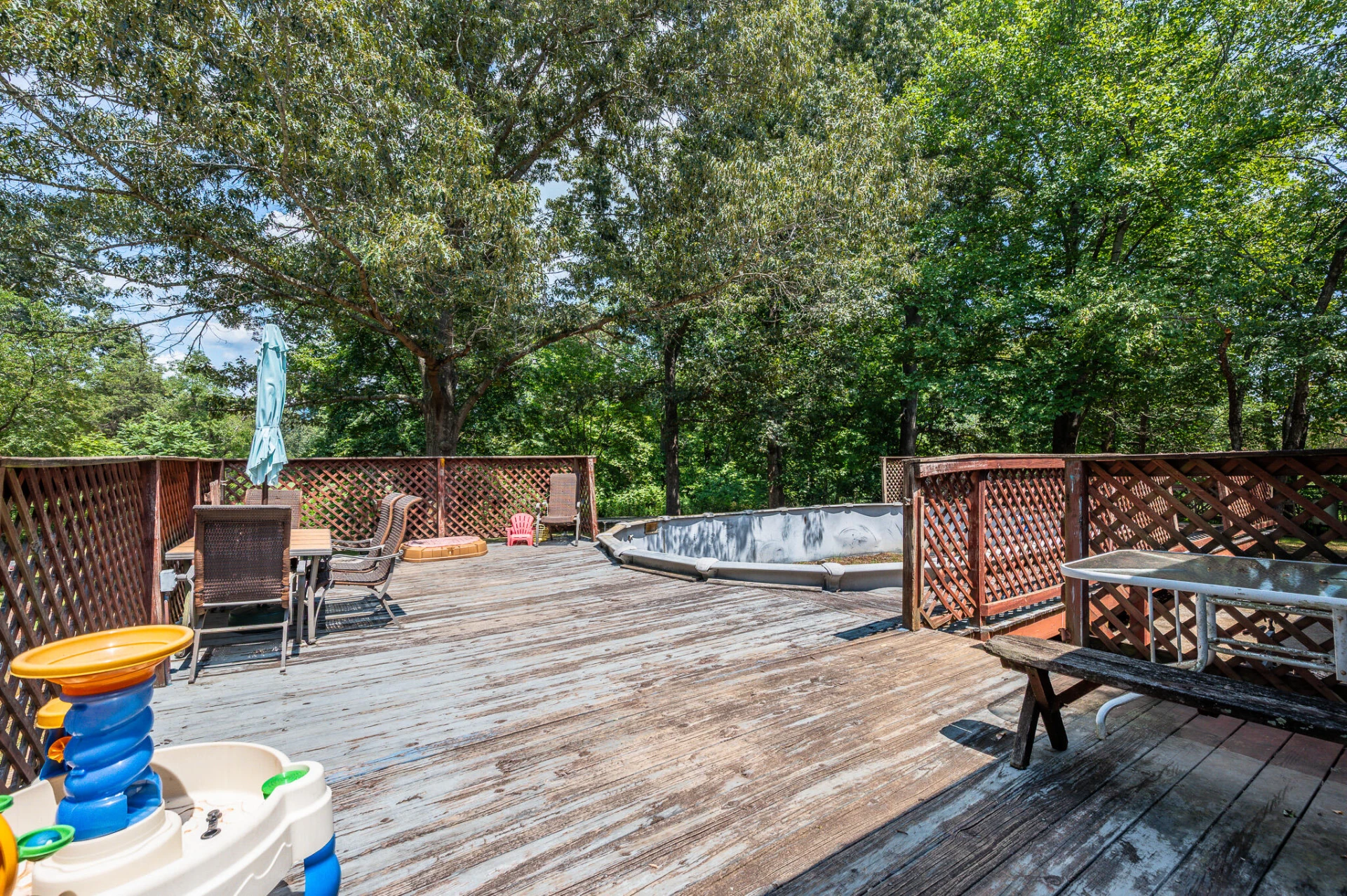 214 Leatherwood PL - Photo 35