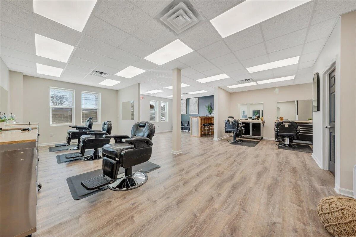 1408 Williamson RD NE - Photo 7