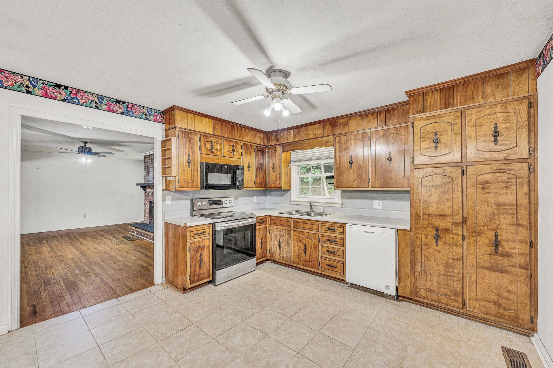 2286 Drewrys Hill RD - Photo 19