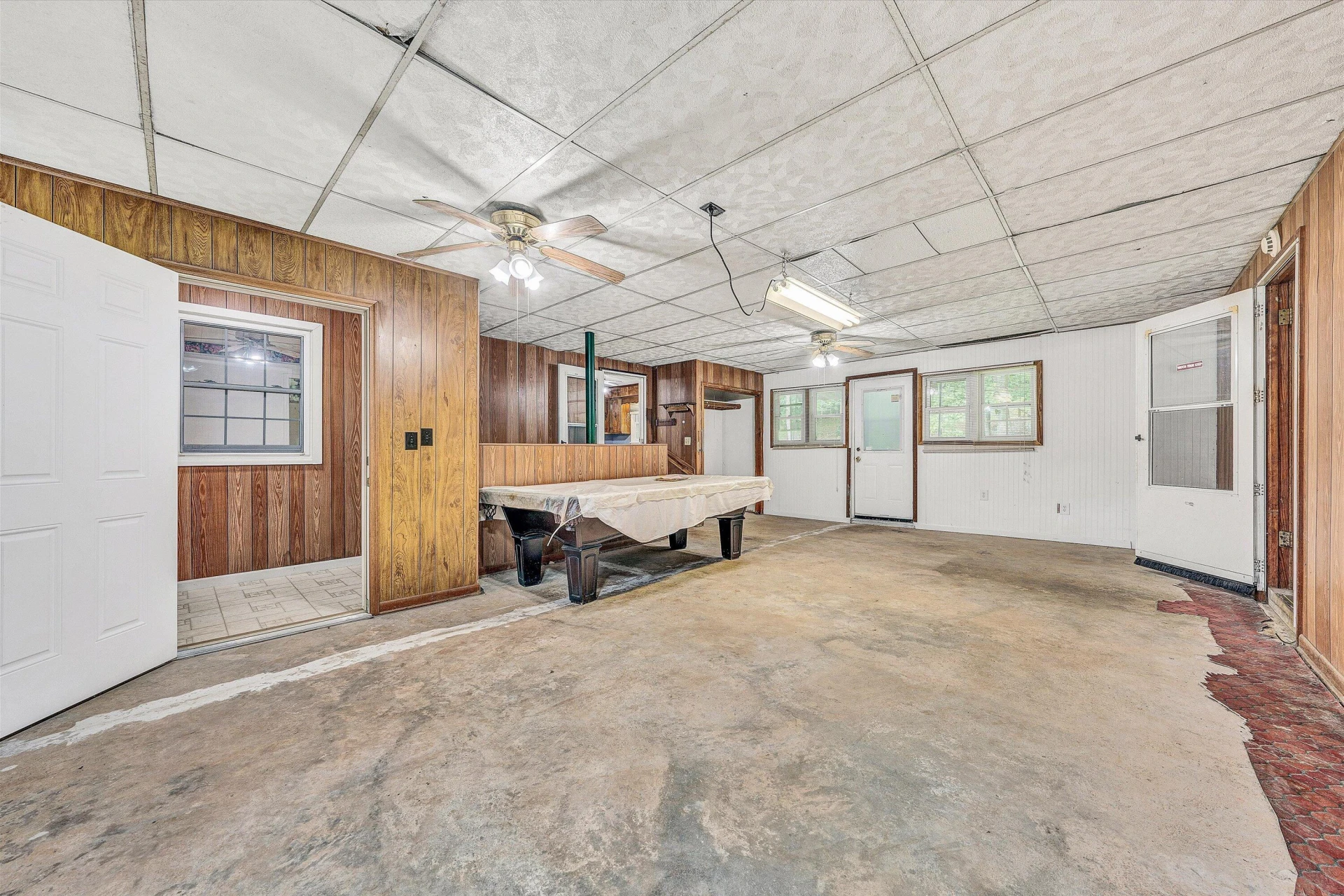 2286 Drewrys Hill RD - Photo 29