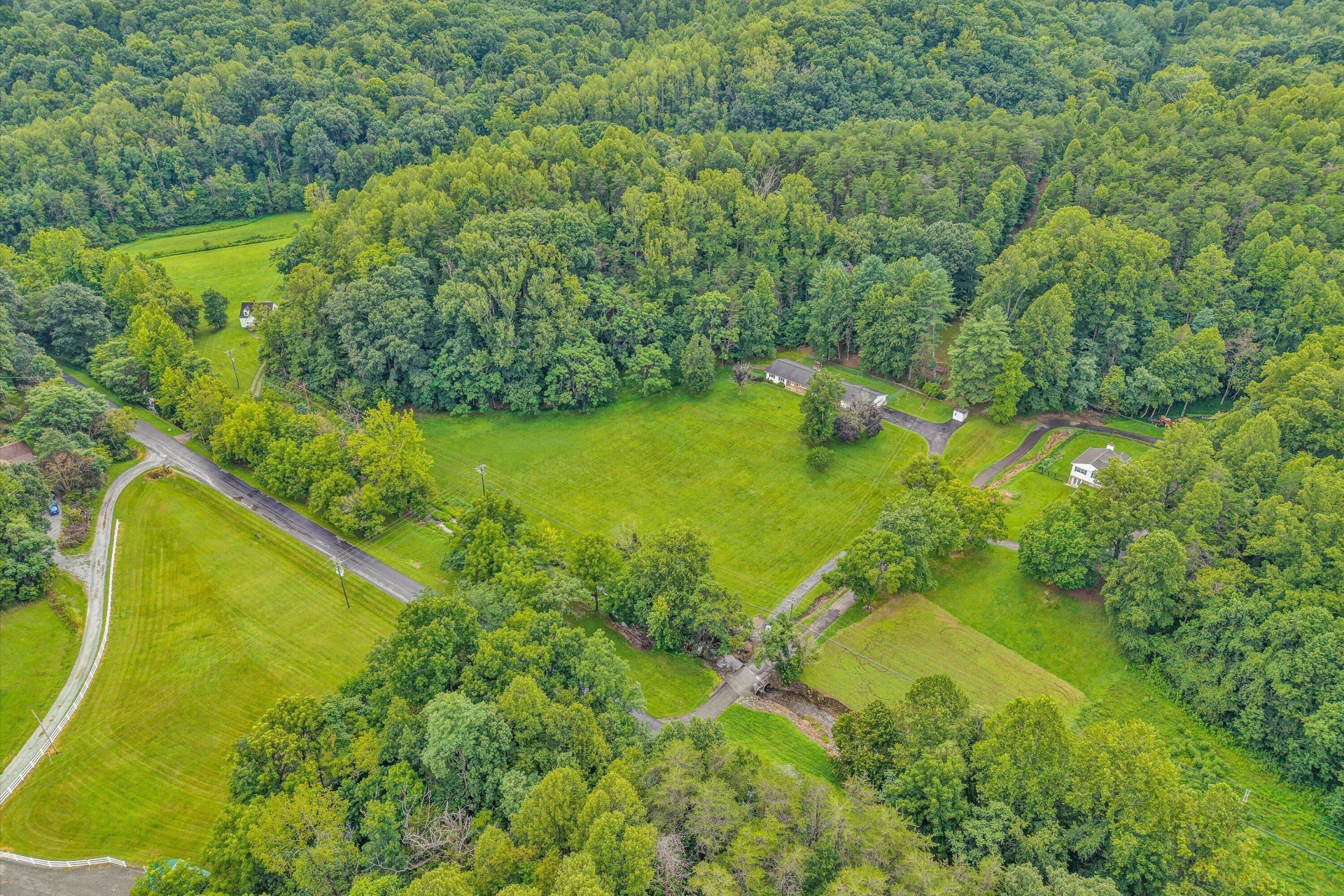 2286 Drewrys Hill RD - Photo 43