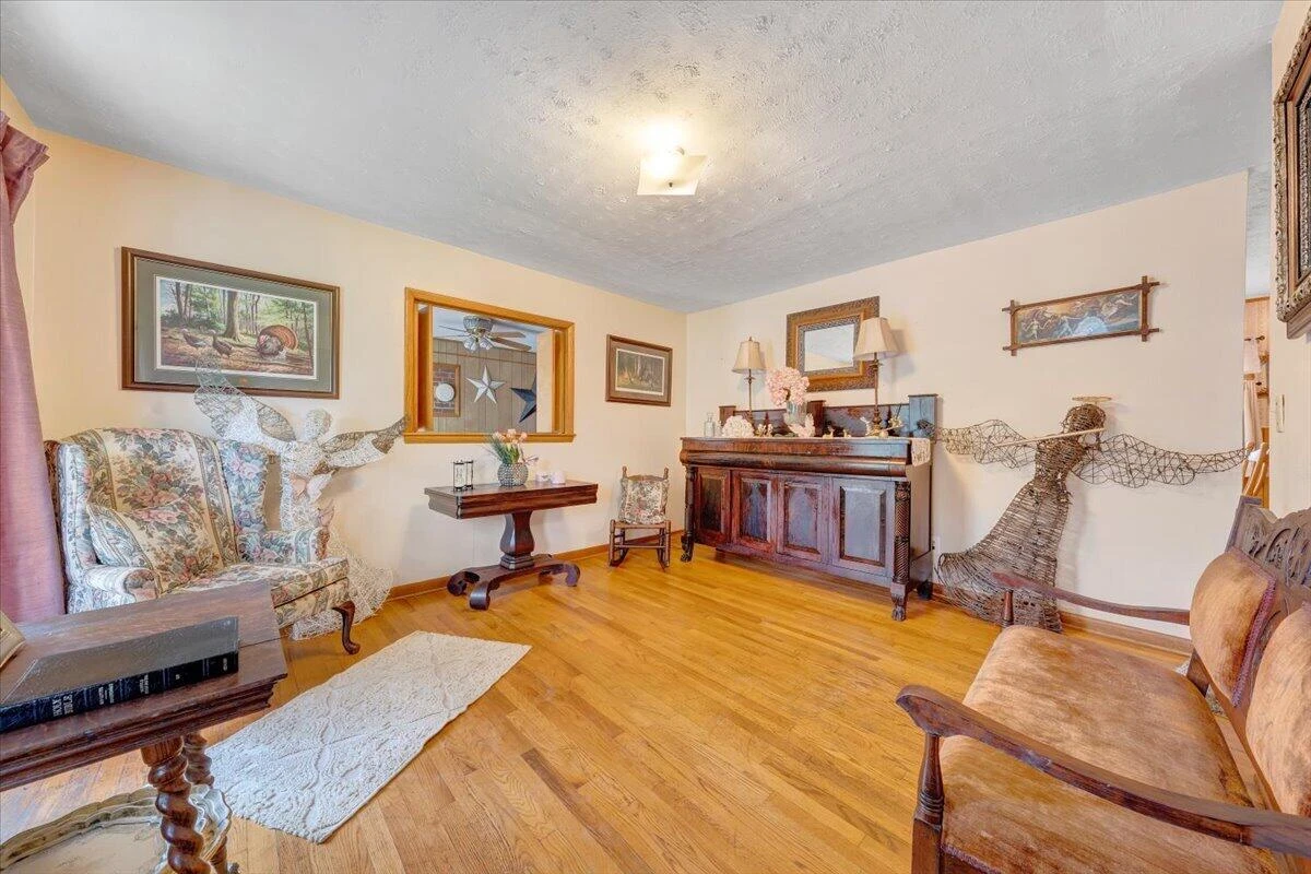 1106 Kanawha ST - Photo 18
